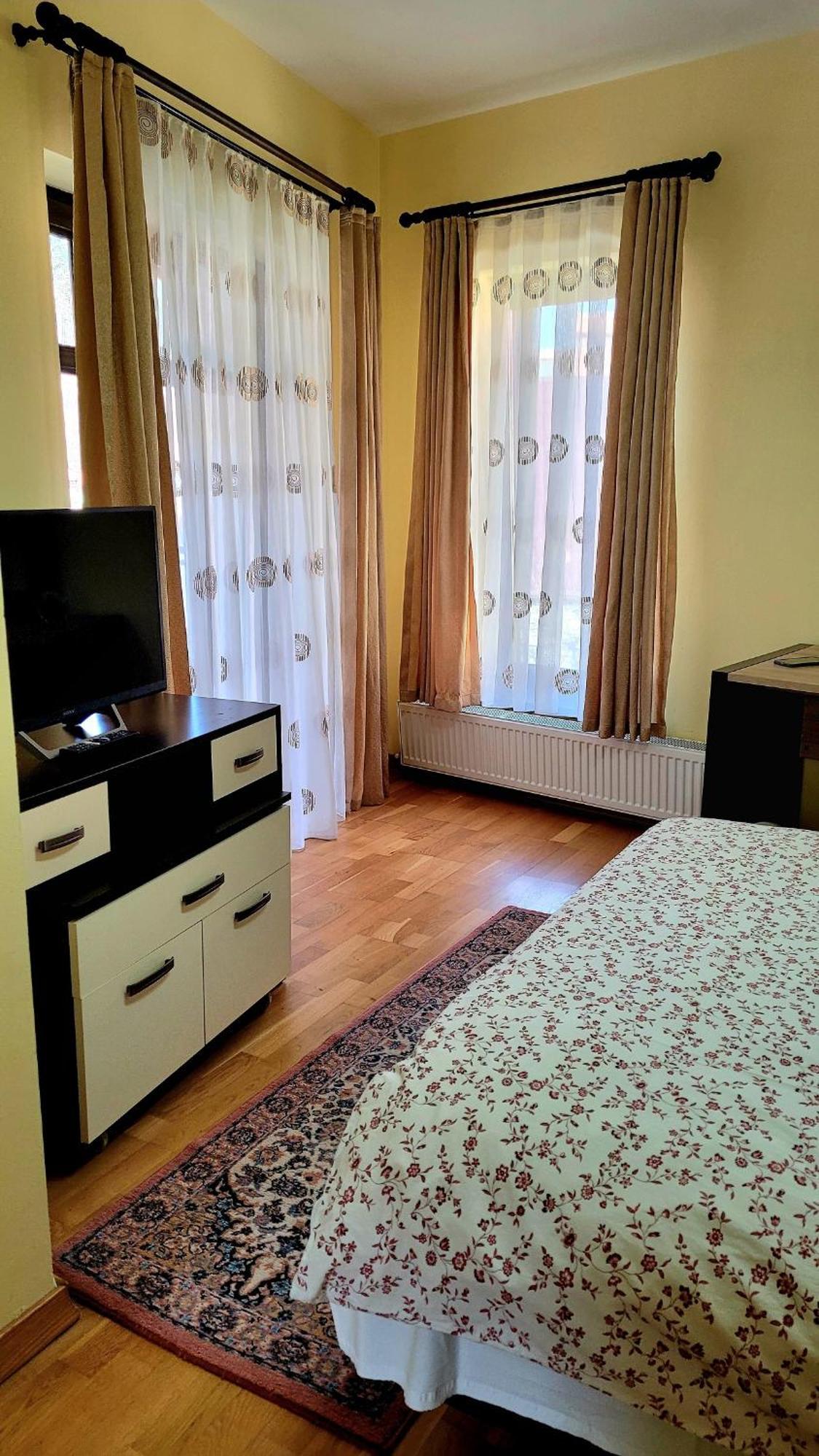 Casa Regal Vilă Brașov